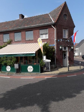 Hotels in Baarlo